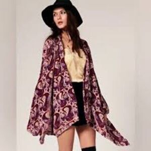 Winter Kate Jasmine Velvet Paisley Kimono Cardigan in Purple